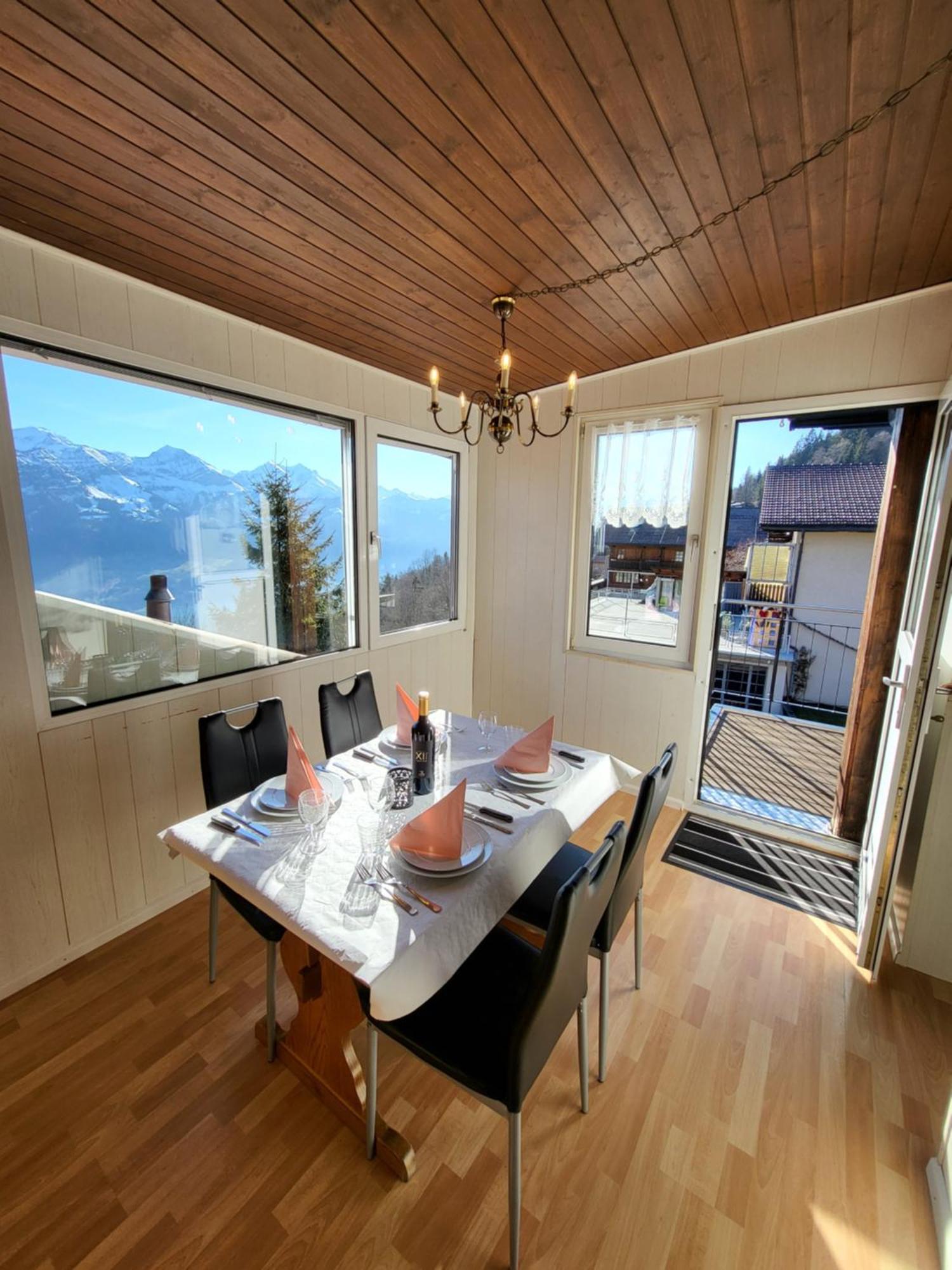 Chalet Lilo 4 Zimmer Big View Beatenberg Exteriör bild