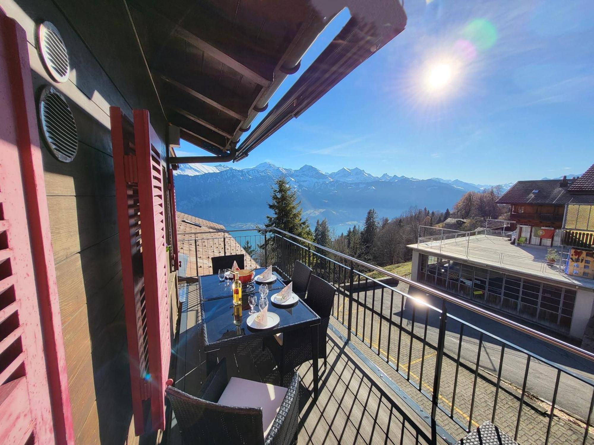 Chalet Lilo 4 Zimmer Big View Beatenberg Exteriör bild