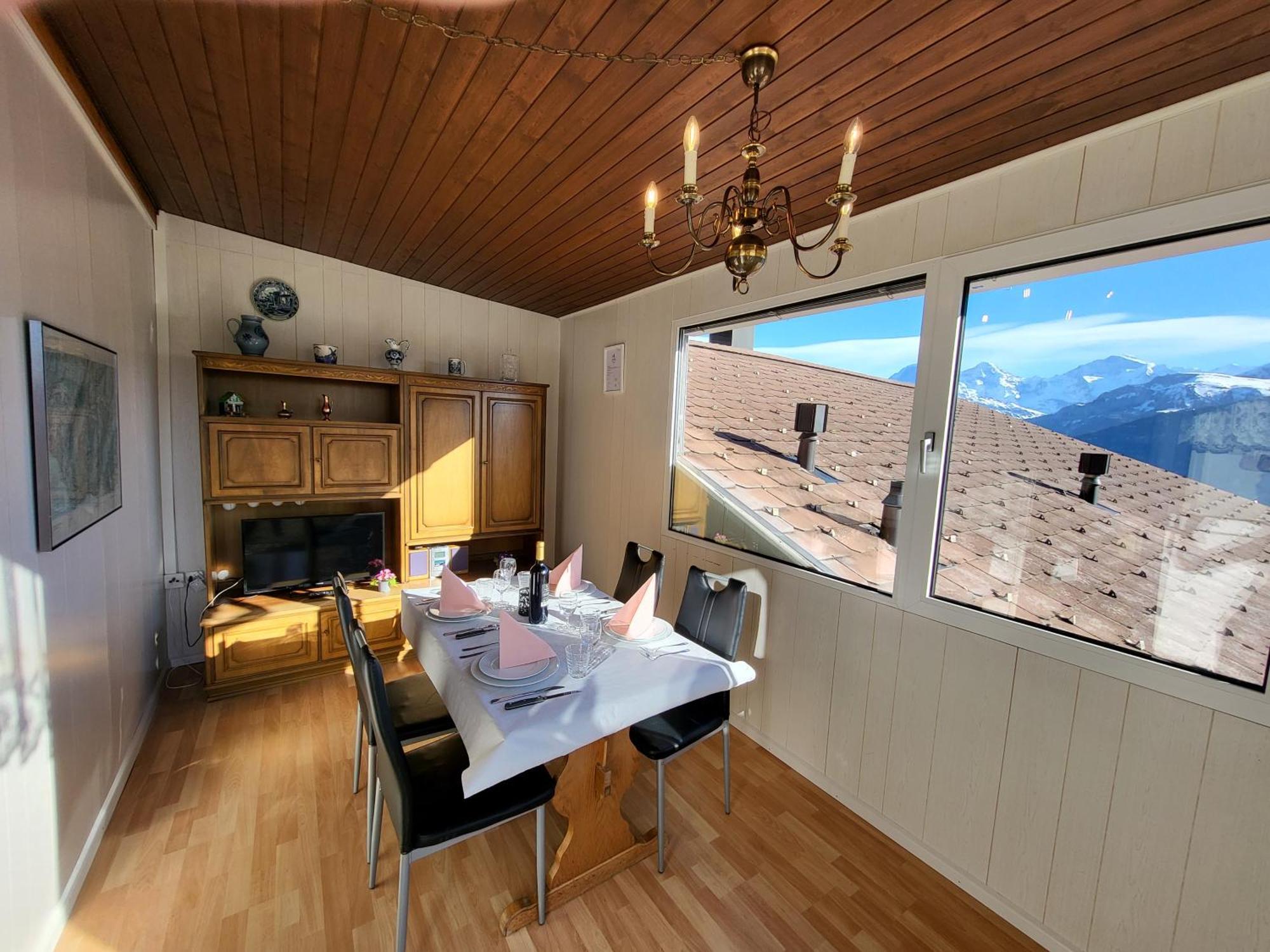 Chalet Lilo 4 Zimmer Big View Beatenberg Exteriör bild